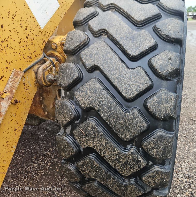 image for item EB8076 2005 Caterpillar 972G wheel loader