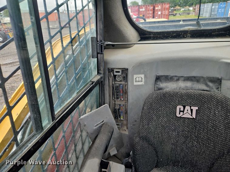 image for item EB8080 2012 Caterpillar 289C tracked skid steer loader