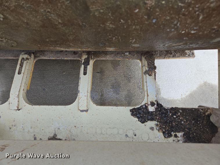 image for item EC0921 2004 Ingersoll Rand SD-122DX TF single drum vibratory roller