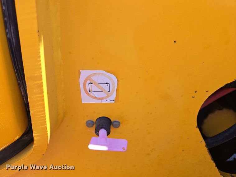 image for item EC1028 1999 JCB 526 telehandler