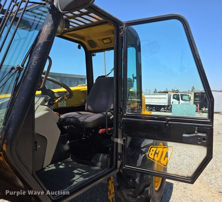 image for item EC1028 1999 JCB 526 telehandler