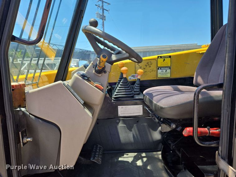 image for item EC1028 1999 JCB 526 telehandler