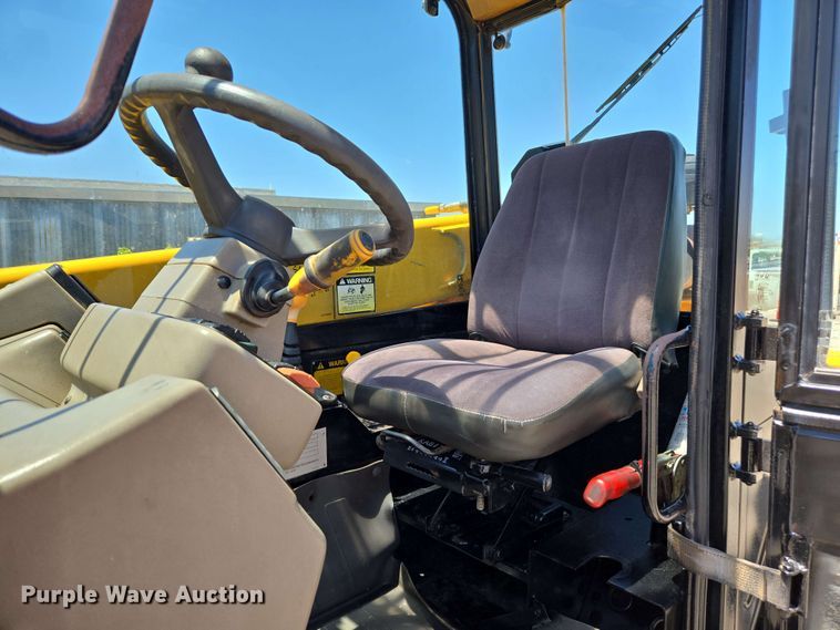 image for item EC1028 1999 JCB 526 telehandler