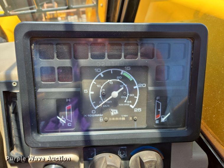 image for item EC1028 1999 JCB 526 telehandler