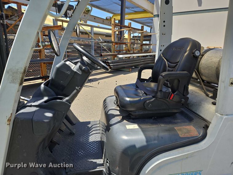 image for item EC1033 2017 UniCarriers PF50 forklift