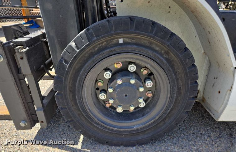 image for item EC1033 2017 UniCarriers PF50 forklift