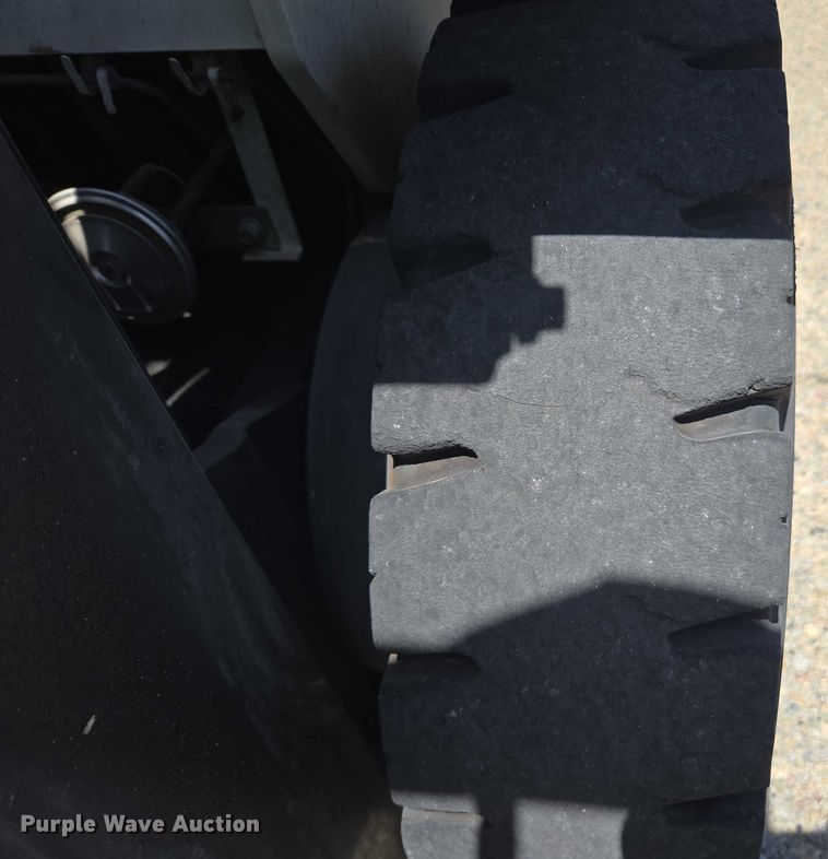 image for item EC1033 2017 UniCarriers PF50 forklift