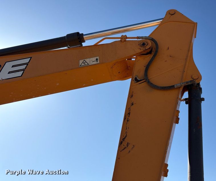 image for item EC1392 2019 Case CX250D excavator