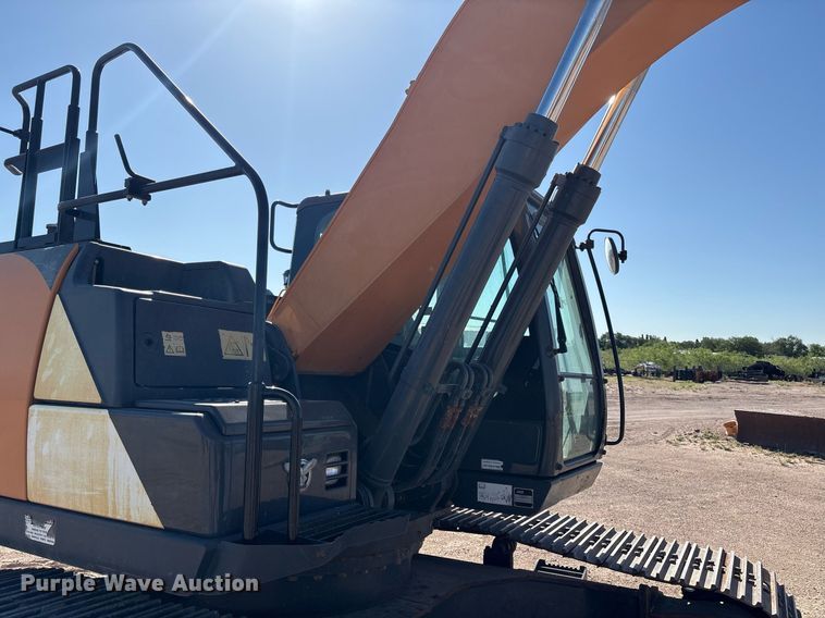 image for item EC1392 2019 Case CX250D excavator