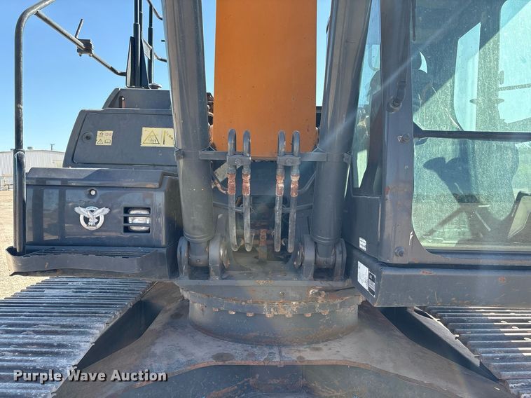 image for item EC1392 2019 Case CX250D excavator