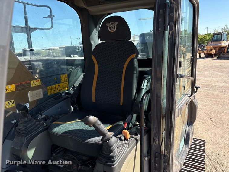 image for item EC1392 2019 Case CX250D excavator
