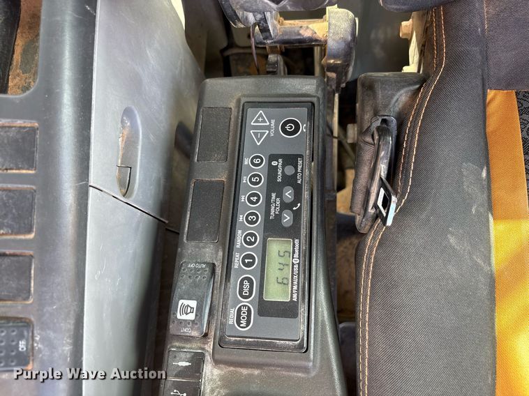 image for item EC1392 2019 Case CX250D excavator