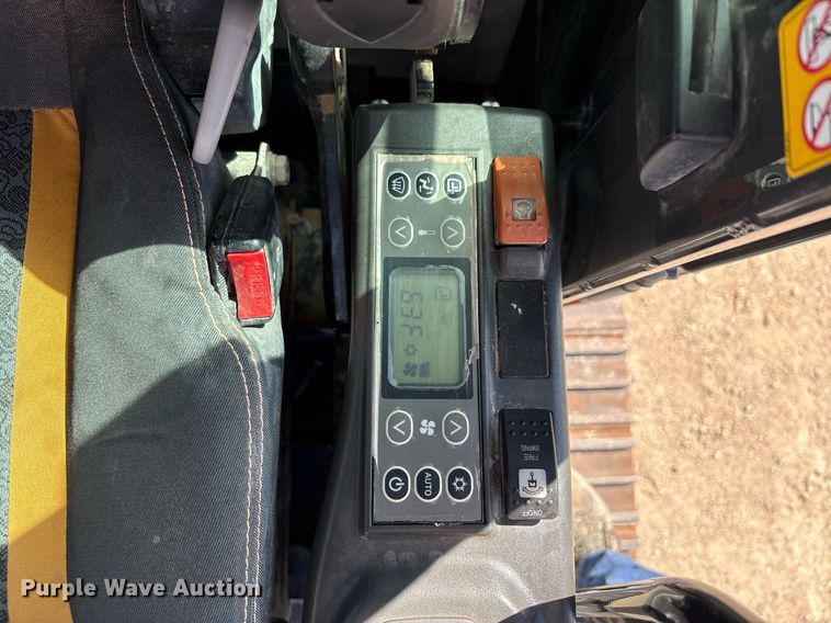 image for item EC1392 2019 Case CX250D excavator