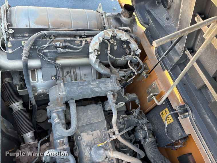 image for item EC1392 2019 Case CX250D excavator