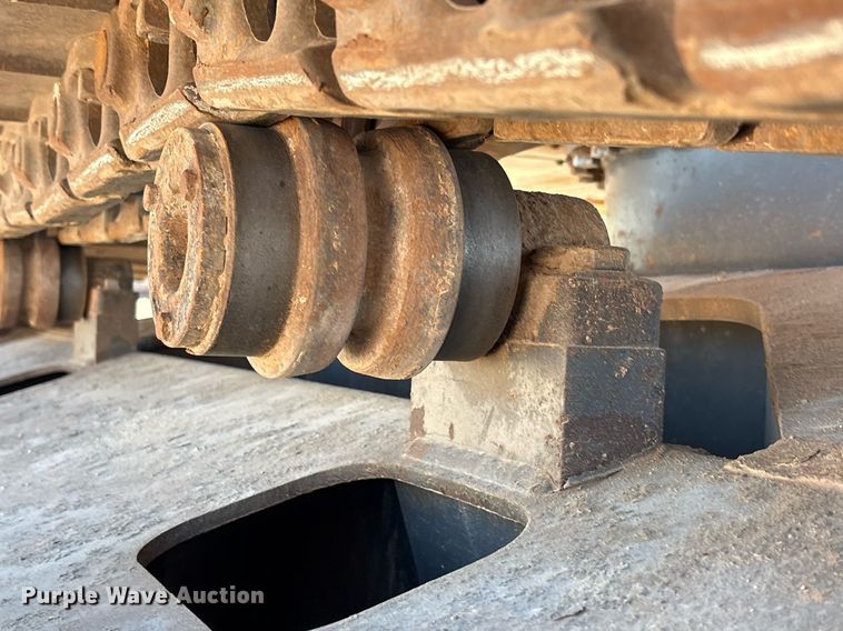 image for item EC1392 2019 Case CX250D excavator