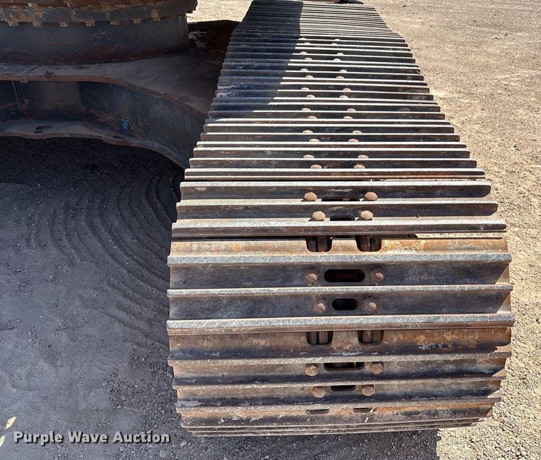 image for item EC1392 2019 Case CX250D excavator