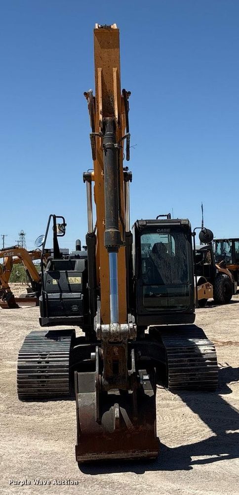 image for item EC1393 2019 Case CX210D excavator