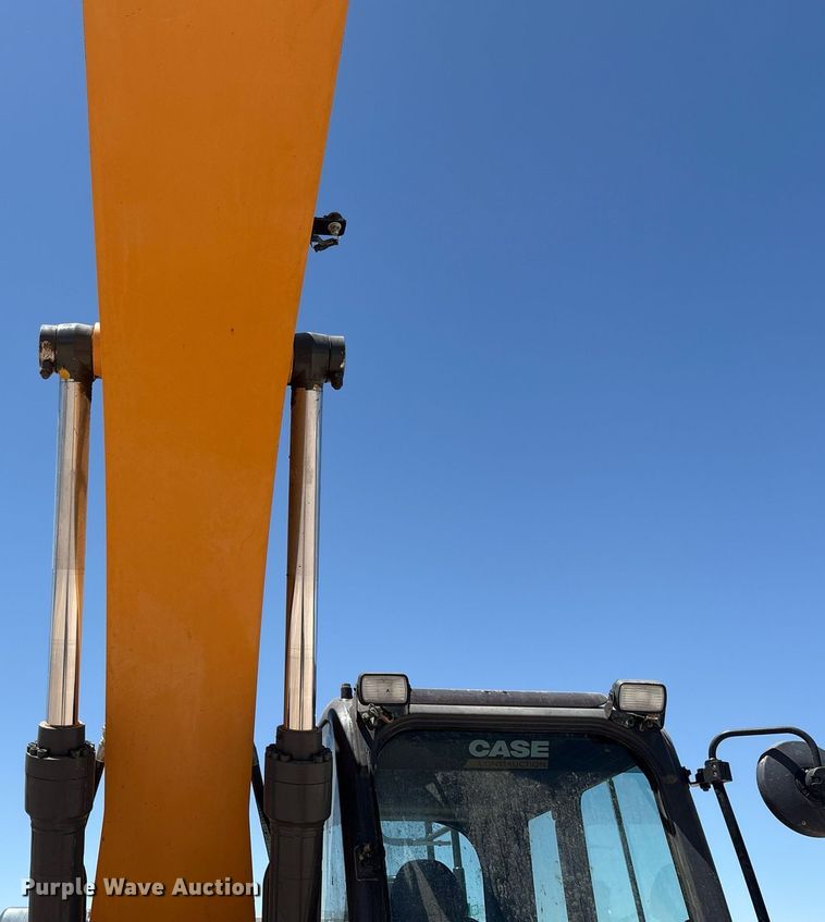 image for item EC1393 2019 Case CX210D excavator