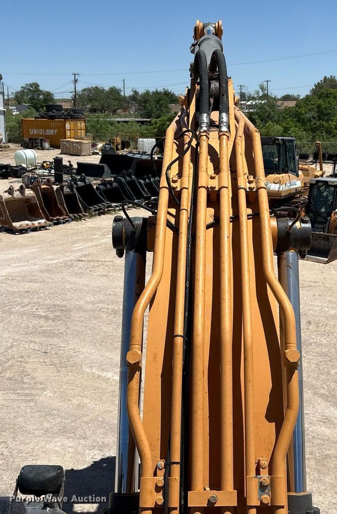 image for item EC1393 2019 Case CX210D excavator