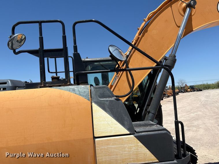 image for item EC1393 2019 Case CX210D excavator