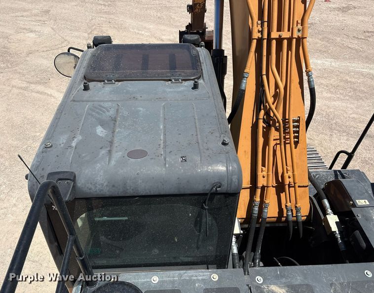 image for item EC1393 2019 Case CX210D excavator