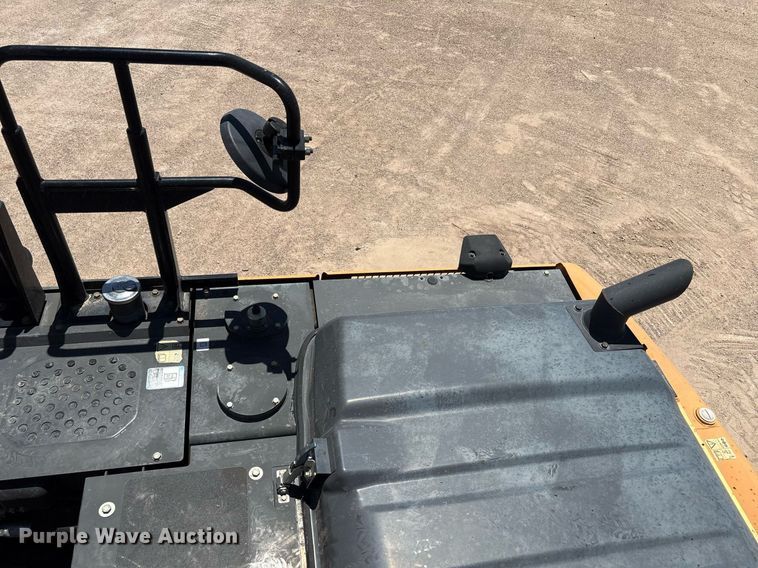 image for item EC1393 2019 Case CX210D excavator