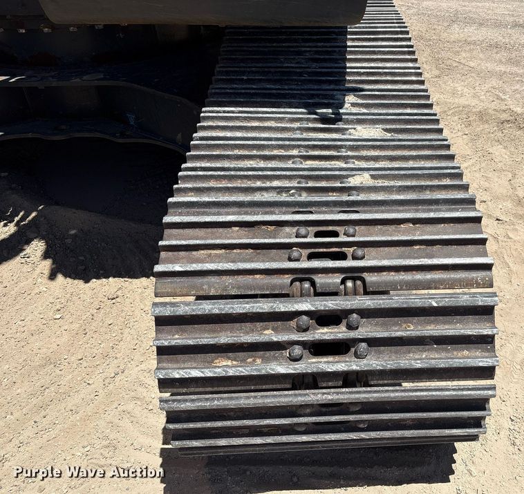 image for item EC1393 2019 Case CX210D excavator