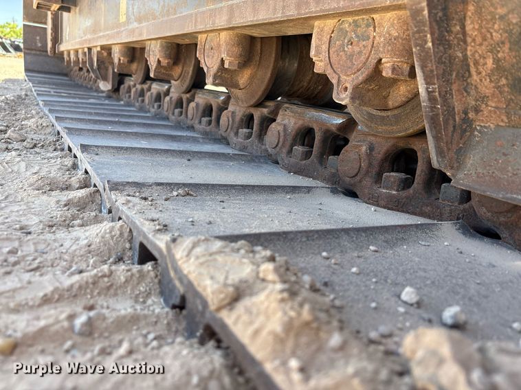 image for item EC1393 2019 Case CX210D excavator