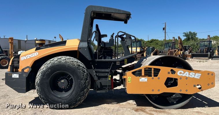 image for item EC1394 2018 Case SV 212D single drum vibratory roller