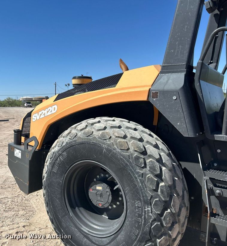 image for item EC1394 2018 Case SV 212D single drum vibratory roller