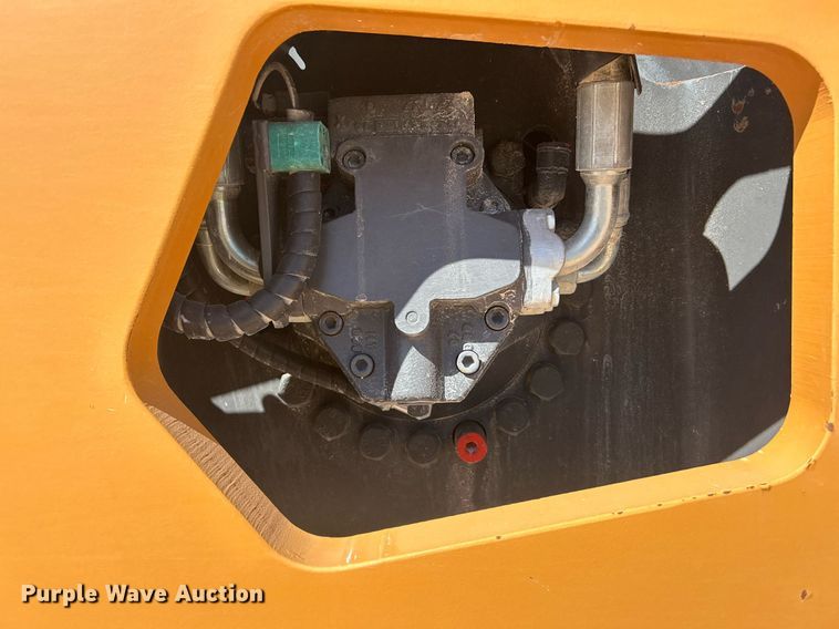 image for item EC1394 2018 Case SV 212D single drum vibratory roller