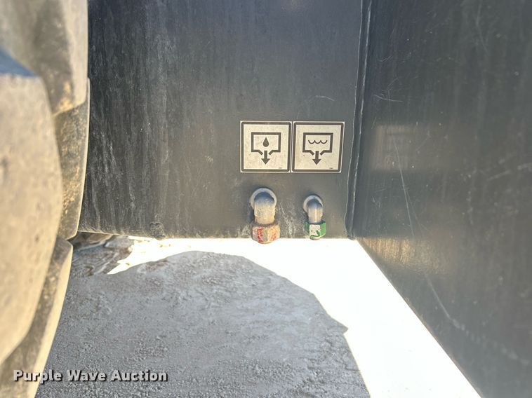 image for item EC1394 2018 Case SV 212D single drum vibratory roller