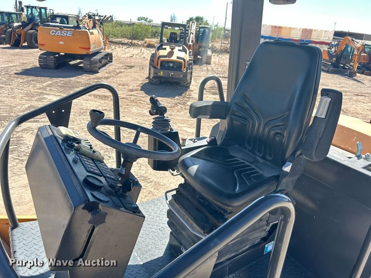 image for item EC1394 2018 Case SV 212D single drum vibratory roller