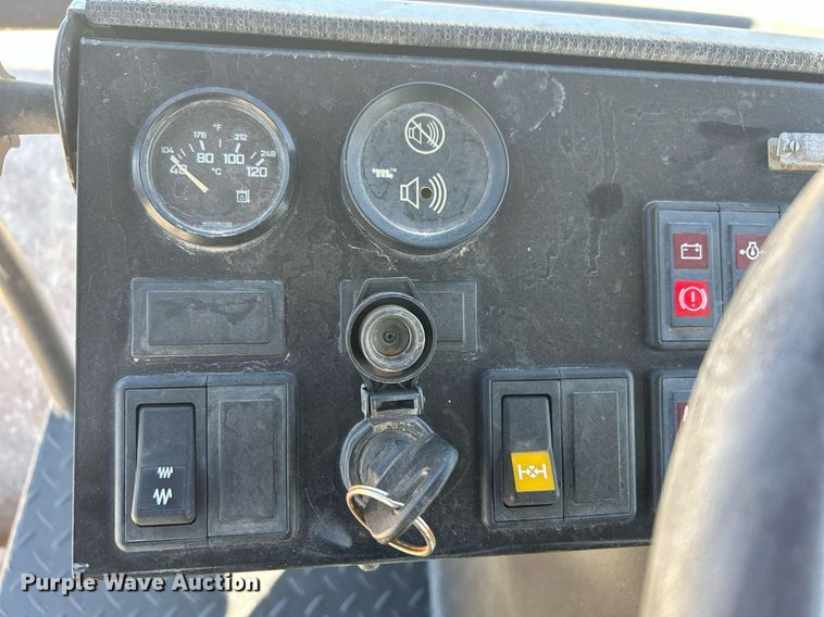 image for item EC1394 2018 Case SV 212D single drum vibratory roller