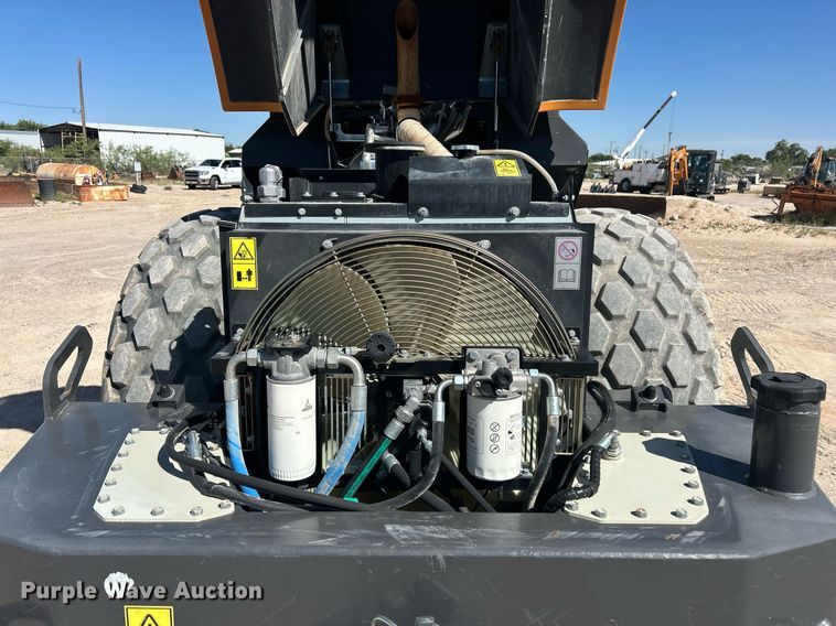 image for item EC1394 2018 Case SV 212D single drum vibratory roller