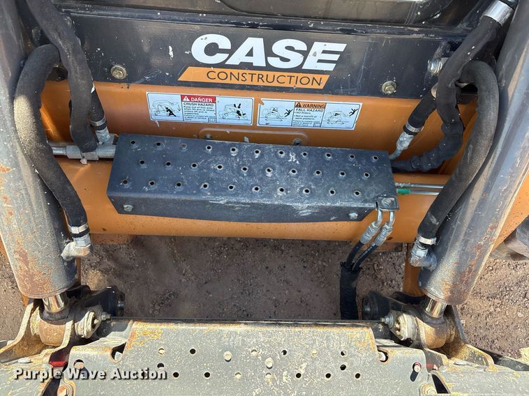 image for item EC1396 2019 Case SV340 skid steer loader