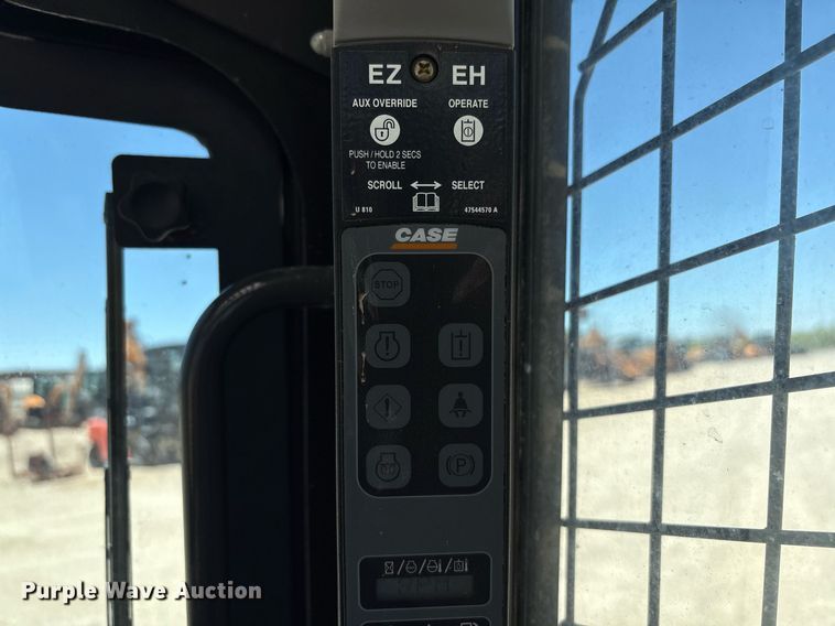 image for item EC1396 2019 Case SV340 skid steer loader