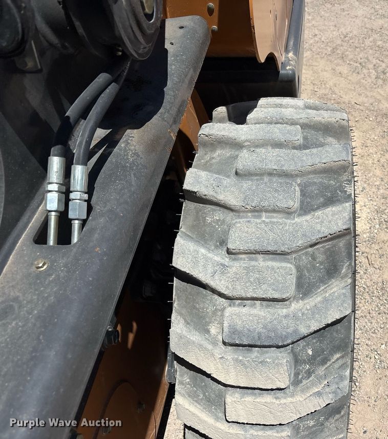 image for item EC1396 2019 Case SV340 skid steer loader