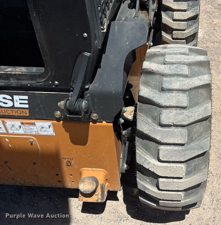 image for item EC1396 2019 Case SV340 skid steer loader