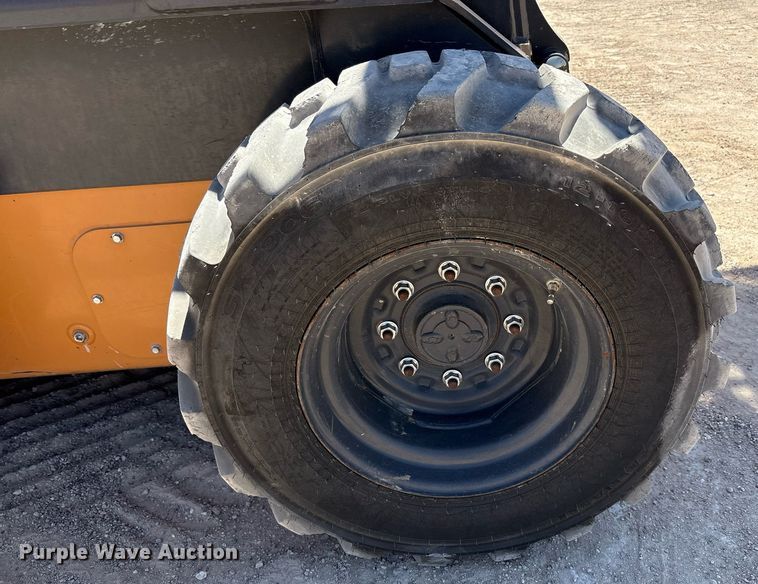 image for item EC1396 2019 Case SV340 skid steer loader