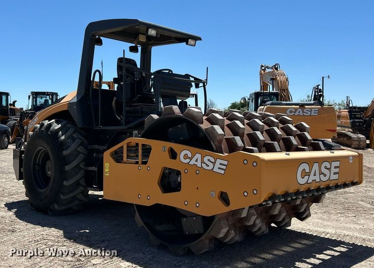 image for item EC1397 2019 Case SV 212D single drum vibratory roller