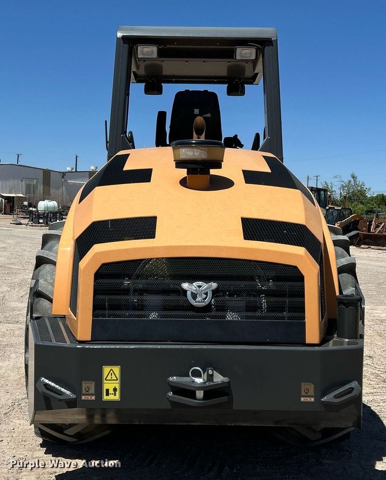 image for item EC1397 2019 Case SV 212D single drum vibratory roller