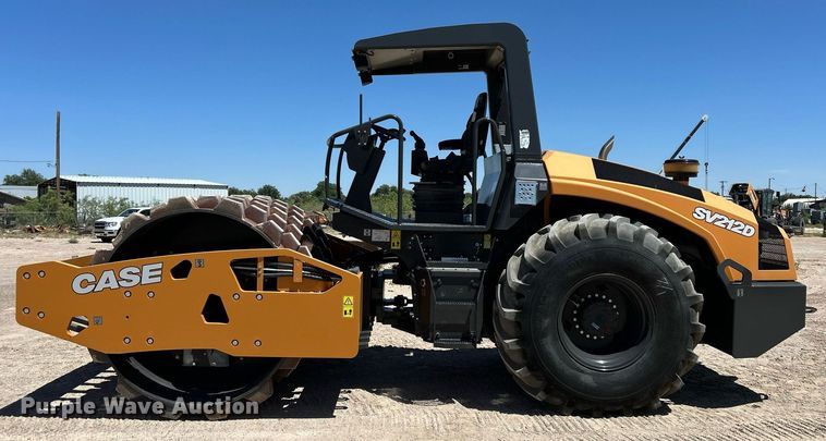 image for item EC1397 2019 Case SV 212D single drum vibratory roller