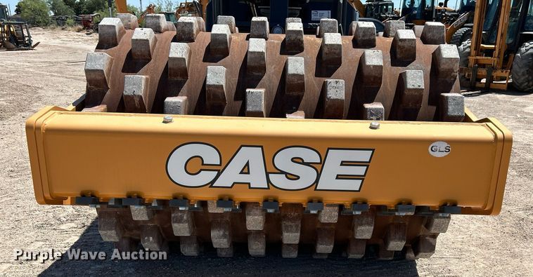 image for item EC1397 2019 Case SV 212D single drum vibratory roller