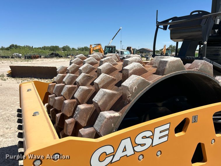 image for item EC1397 2019 Case SV 212D single drum vibratory roller