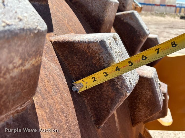 image for item EC1397 2019 Case SV 212D single drum vibratory roller