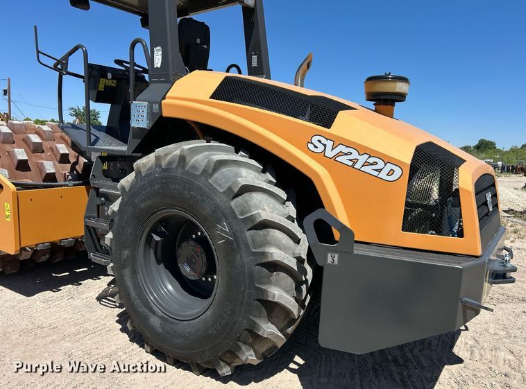 image for item EC1397 2019 Case SV 212D single drum vibratory roller