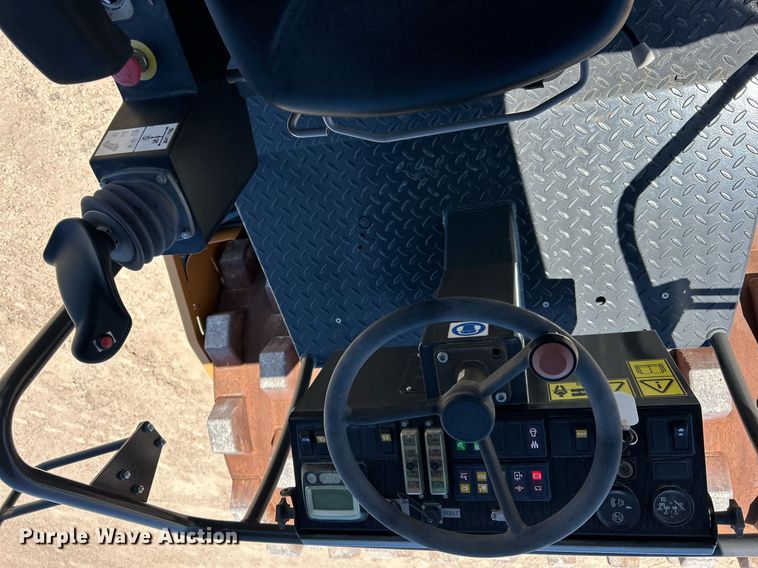 image for item EC1397 2019 Case SV 212D single drum vibratory roller