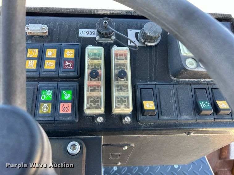 image for item EC1397 2019 Case SV 212D single drum vibratory roller