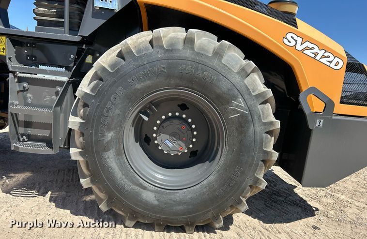 image for item EC1397 2019 Case SV 212D single drum vibratory roller